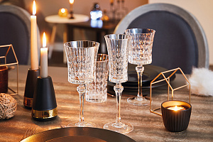 Сьогодні кухонний посуд це не тільки необхідність, а, часом, і розкіш. 